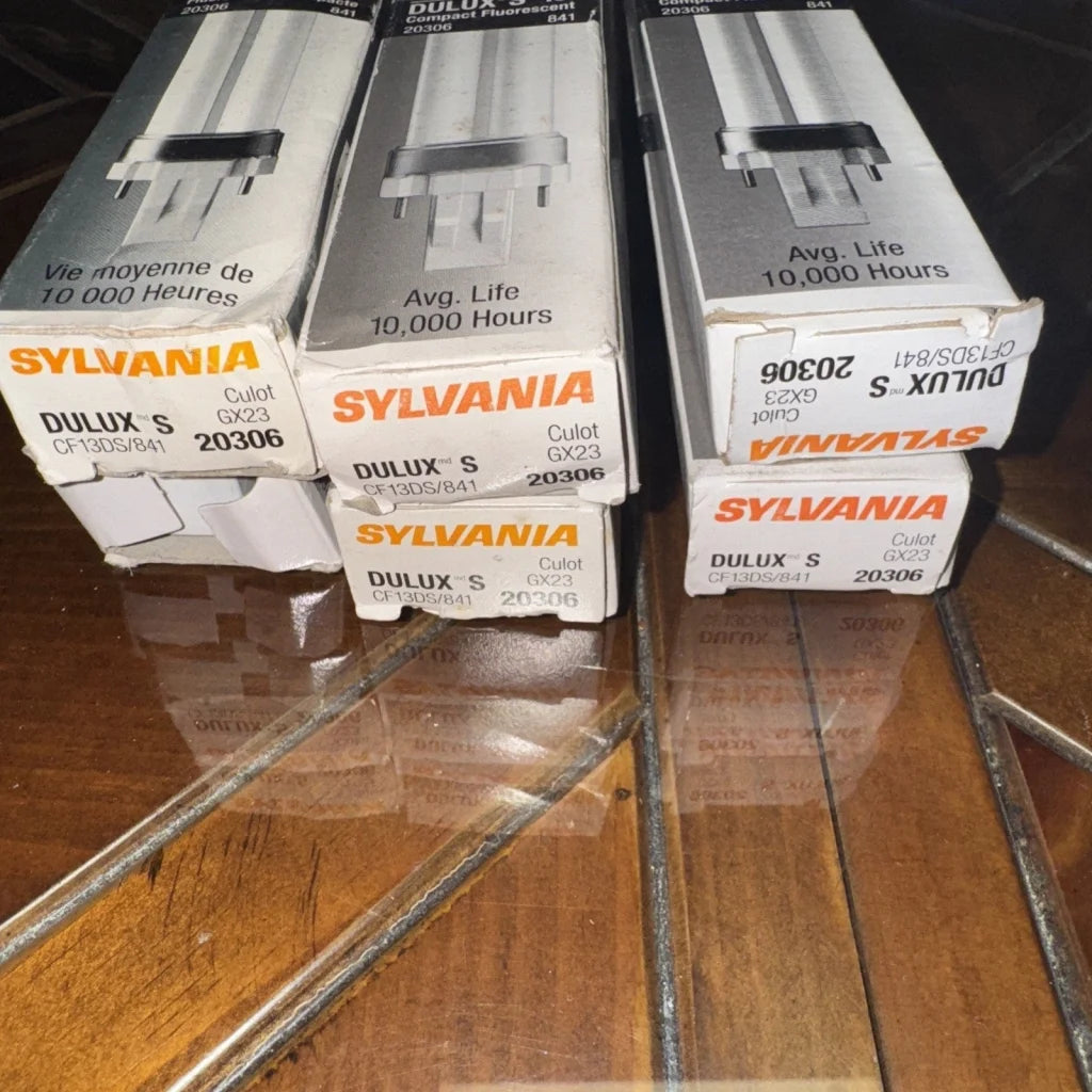 Sylvania Dulux S CF13DS/835 13W fluorescent bulbs in white packaging, 6 lot new