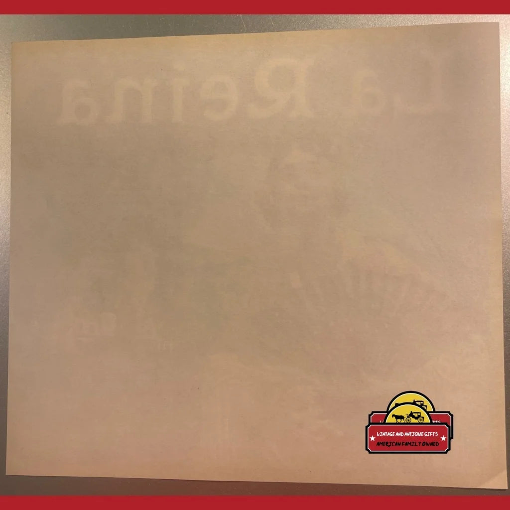 Beige square envelope with La Reina crate label, perfect for antique gifts