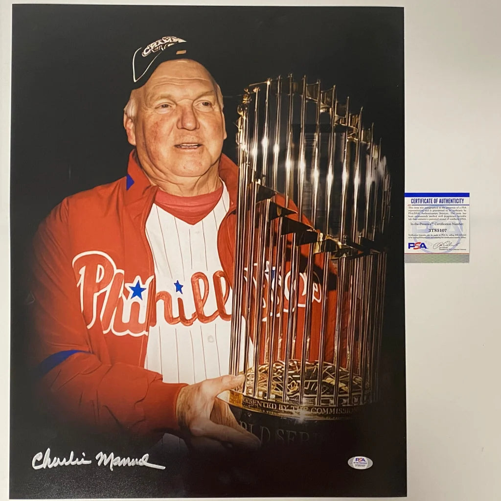 Autographed Charlie Manuel 2008 World Series Phillies gold trophy photo