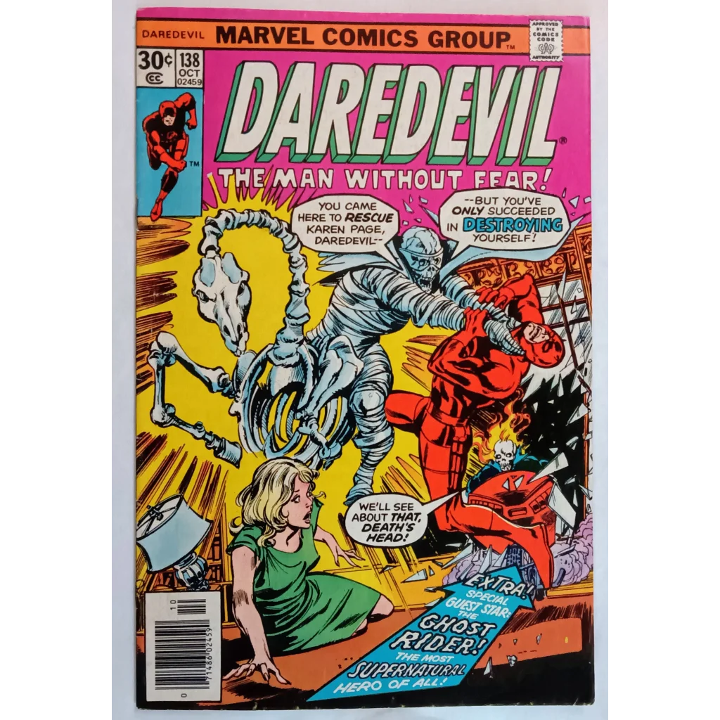 Daredevil 138 Marvel Comics cover: red hero vs Smasher alien