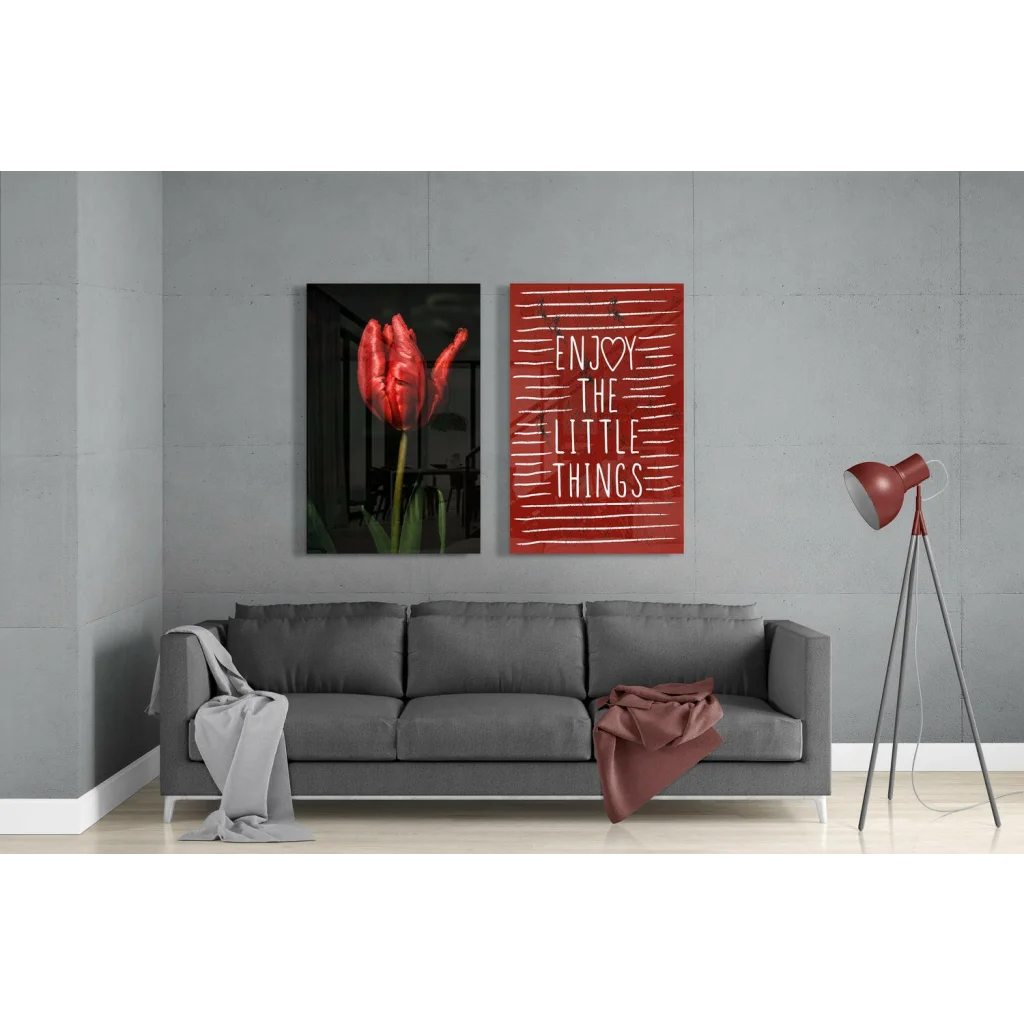 Stunning Red Tulip Glass Wall Art With Vivid Colors | Modern Wall Art Decor | vintageantiquesgifts.com
