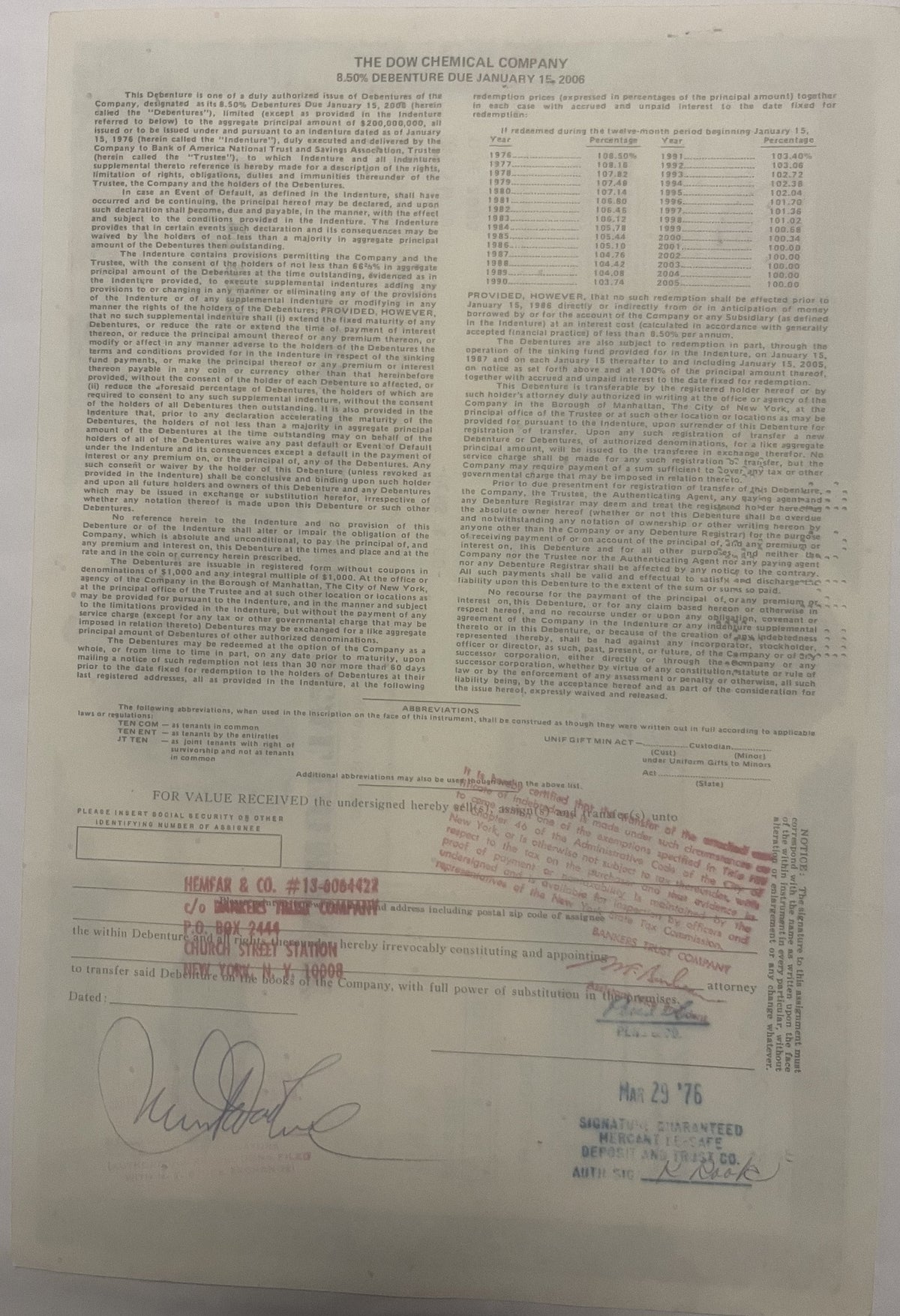 Scanned vintage 1976 Dow Chemical Company debenture certificate for $25,000 at 8.875% interest due January 15, 2000