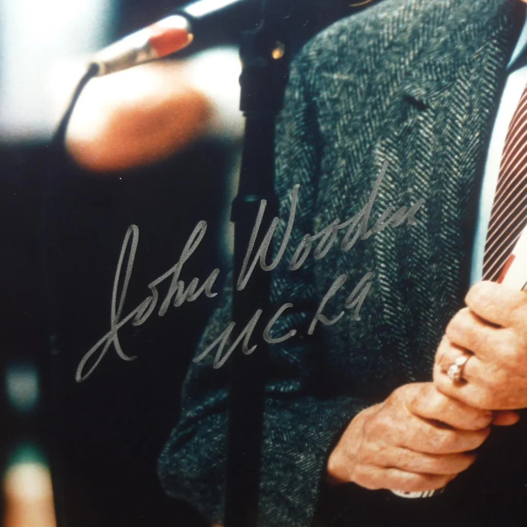 John Wooden autographed UCLA Bruins 8x10 photo in deluxe frame