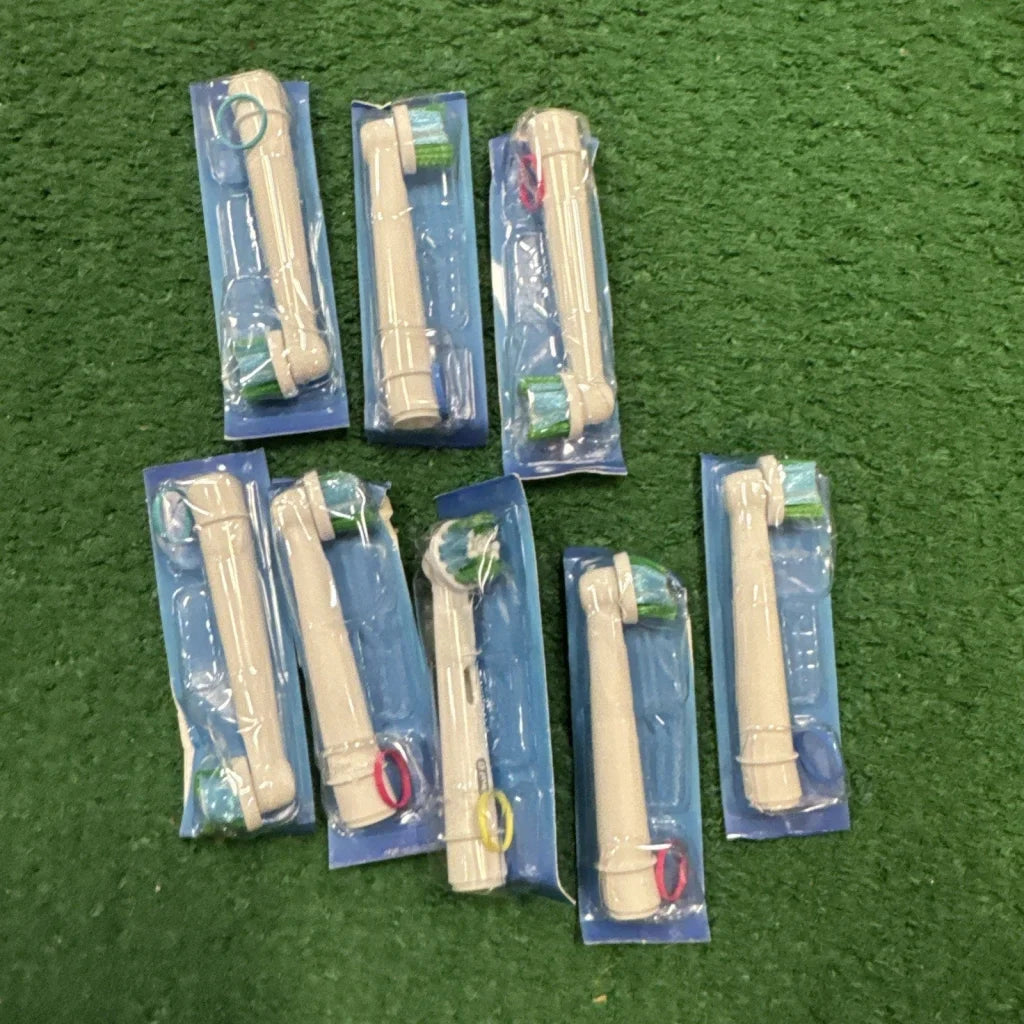 Oral-B Precision Clean replacement electric toothbrush heads pack of 8