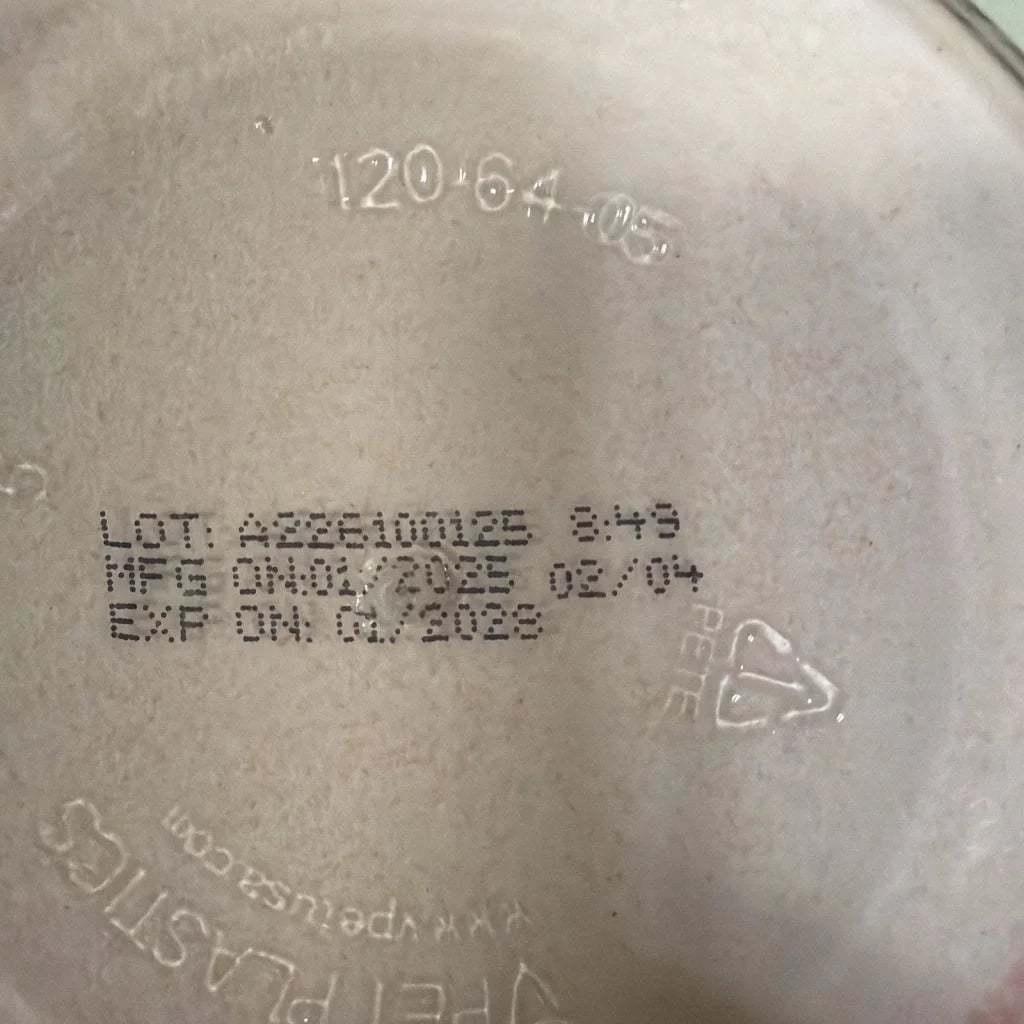 Back of Pump Fuel Flexin Strawberry Watermelon pre-workout tub with clear embossed details