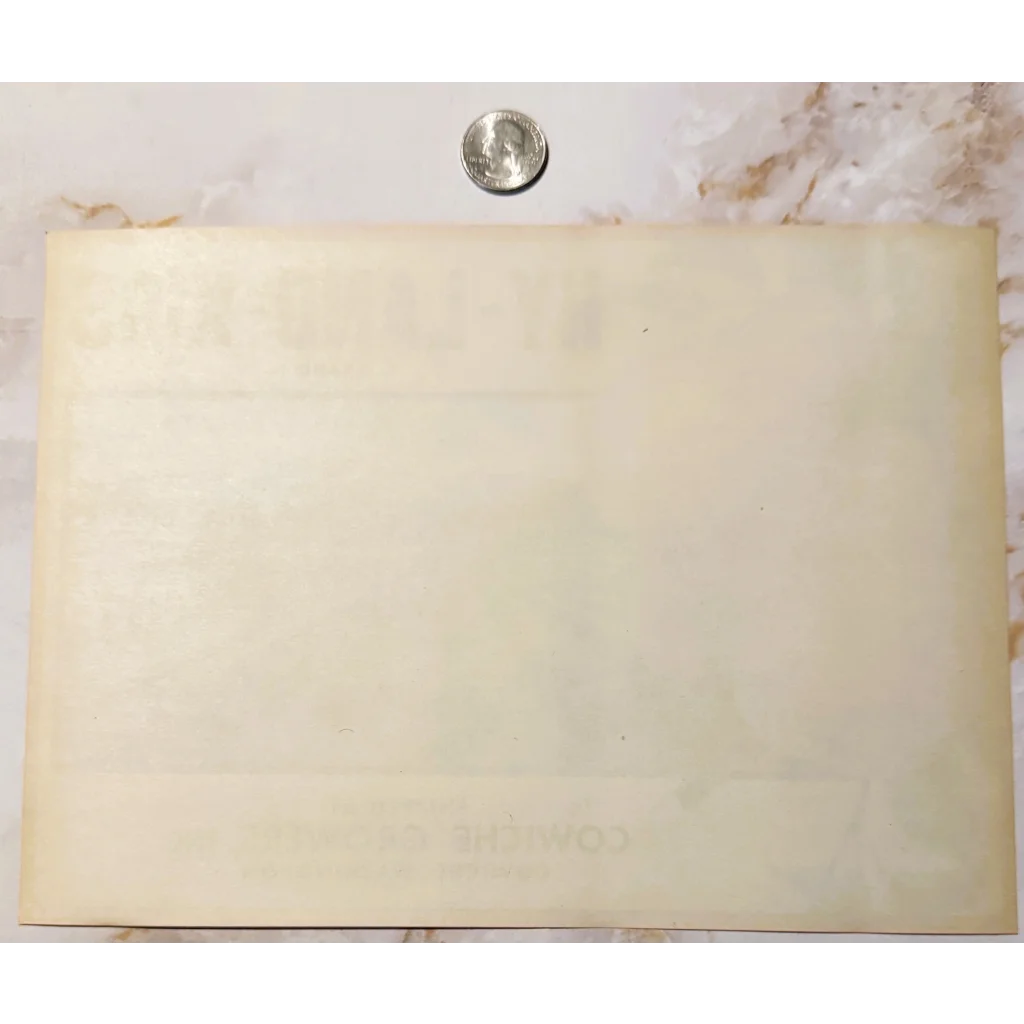 Vintage off-white paper with aging, perfect for showcasing Hy-Land-Kids Pears Label