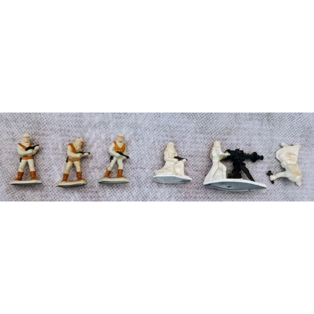 Star Wars Micro Luke Skywalker and Darth Vader 7-inch figures set