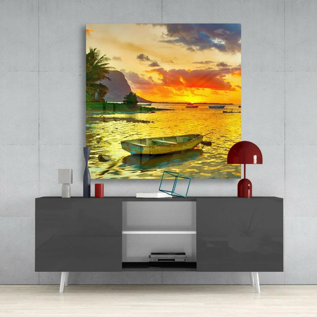 Stunning Glass Wall Art Prints for Your Space | Contemporary Home Wall Art | vintageantiquesgifts.com