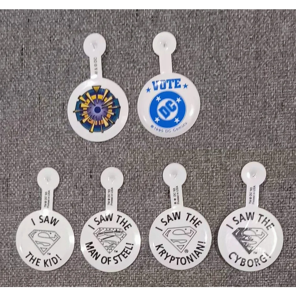 Superman lanyard with Zero Hour DC promo buttons set