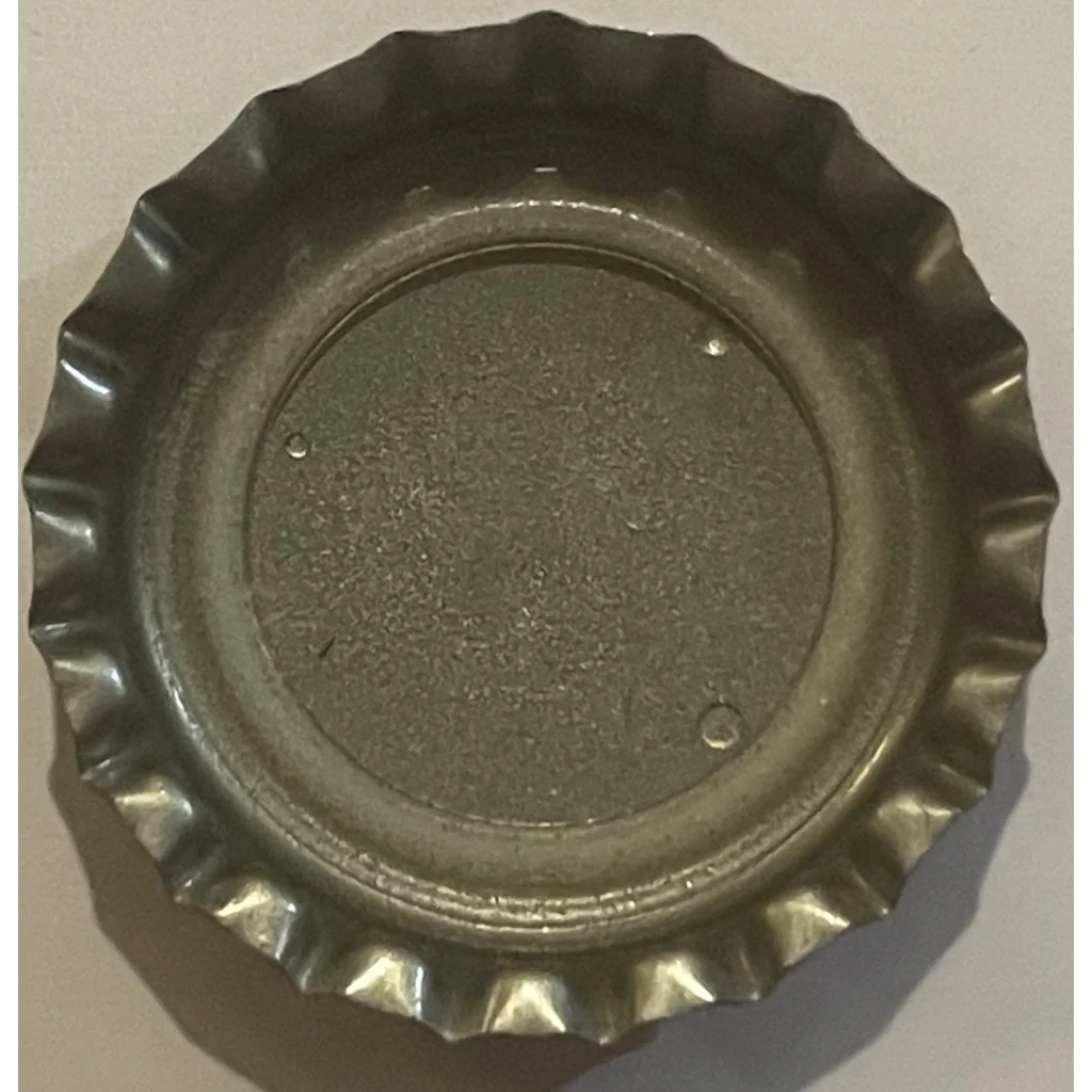 Vintage 1970s Brewers Root Beer bottle cap with scalloped edge from Reading Pennsylvania
