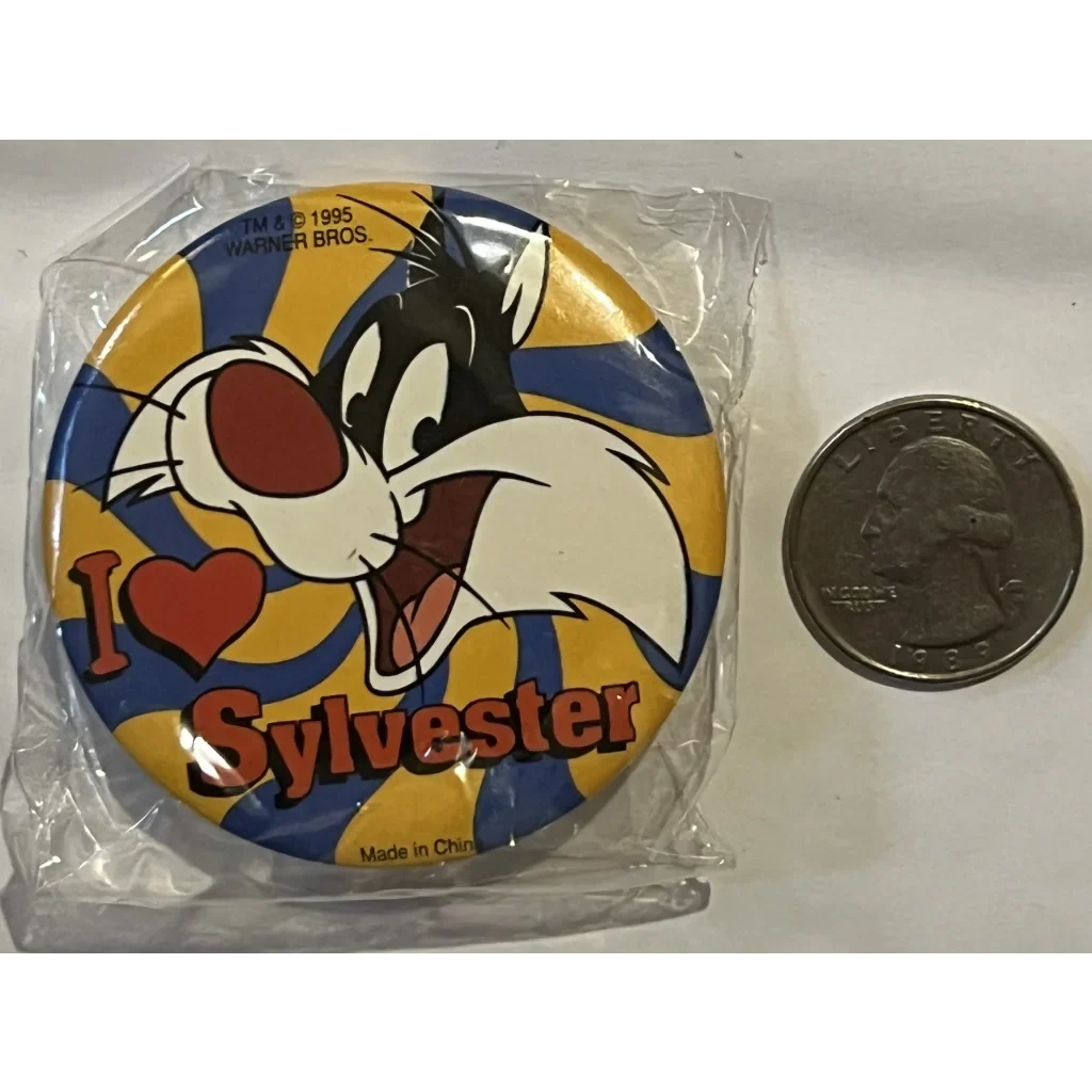 Colorful Looney Tunes pin featuring Sylvester the Cat with I ♥ Sylvester text