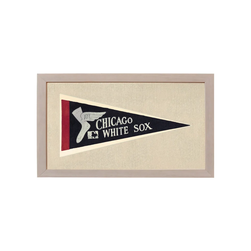 Vintage Chicago White Sox Pennant | Vintage Americana Sports Memorabilia | vintageantiquesgifts.com