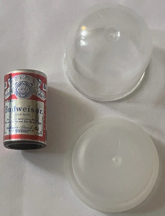 Vintage American breweriana collectibles including tin signs, tap handles, beer steins and lithographed labels from 20th cent