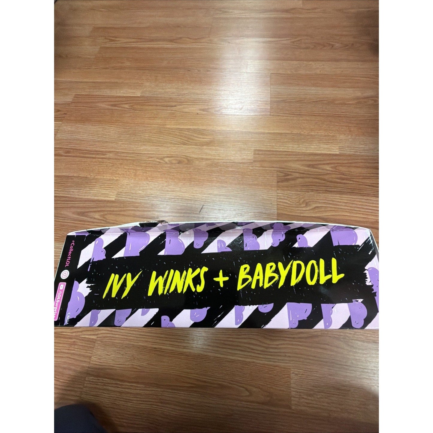 LOL Surprise! Tweens Babysitting Party Ivy Winks & Babydoll 20 Surprises! NEW