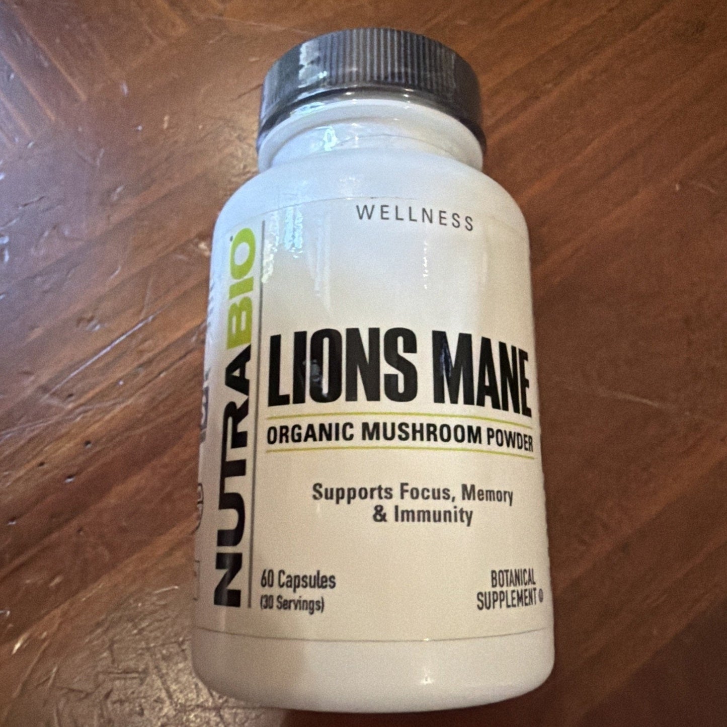 NutraBio Organic Lions Mane, 60 Capsules (0.5 g per Capsule) BB 02/2027