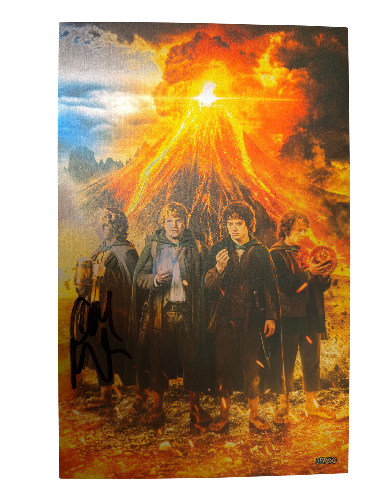 Fan Expo Chicago Lord of the Rings Exclusive Signed by Dominic Monaghan