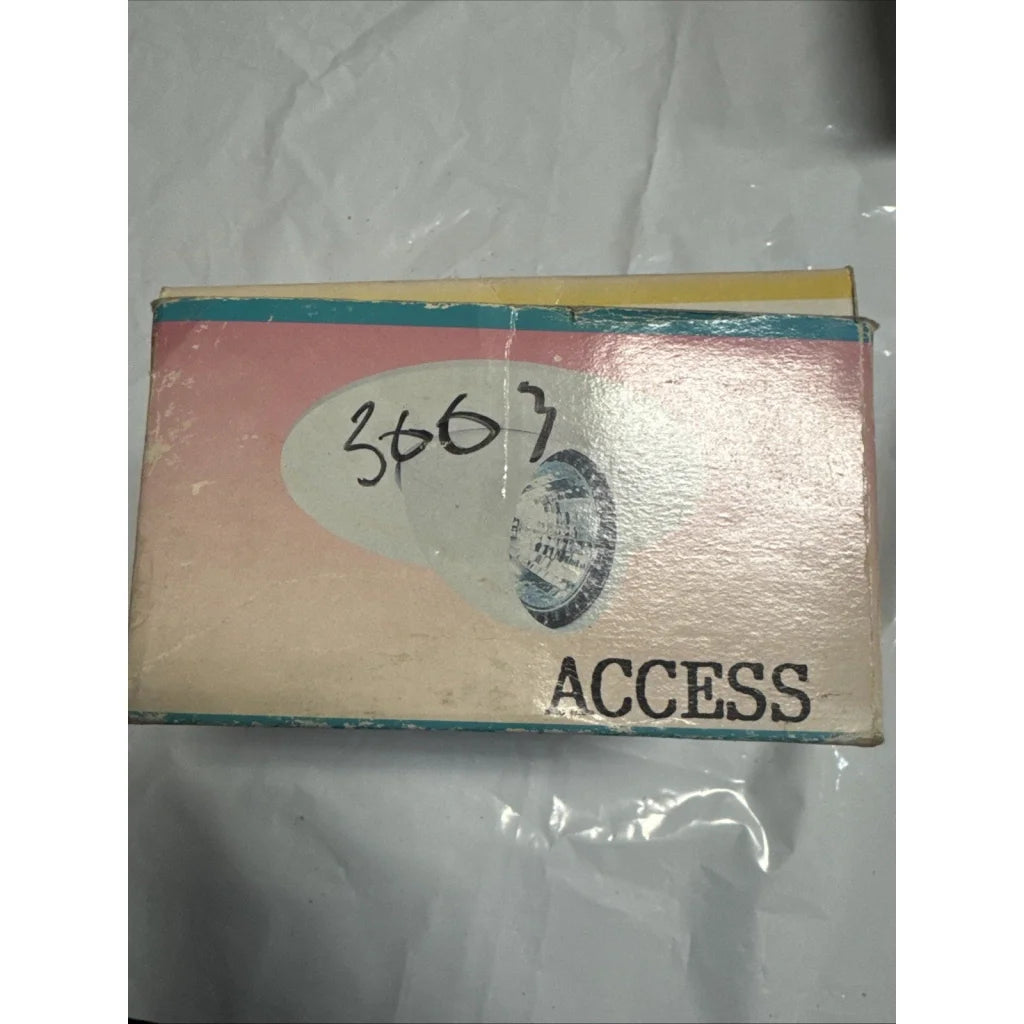 Vintage access box for 60417 low voltage halogen recessed light fixture