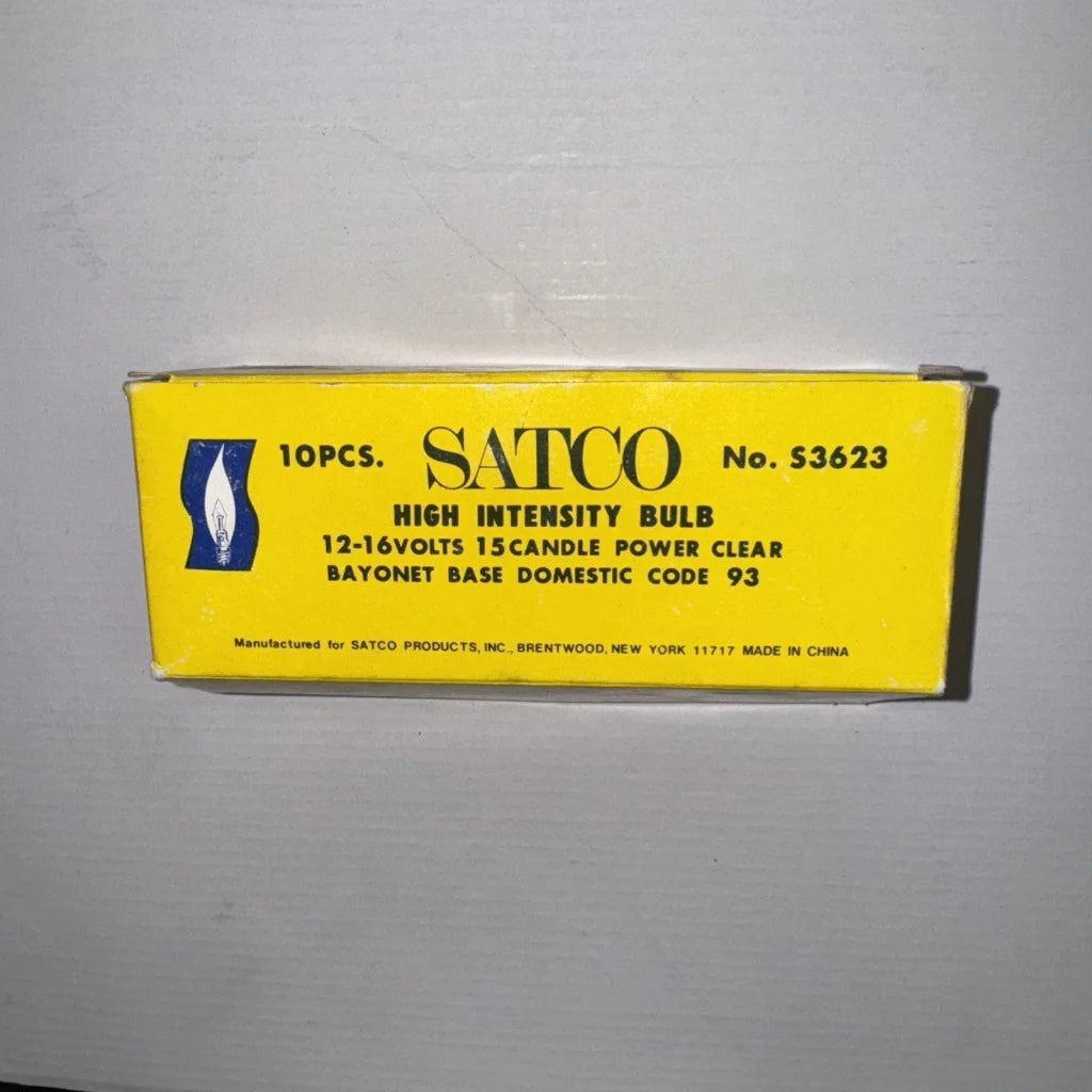 Satco S3623 high intensity bulb in yellow cardboard box, bayonet base