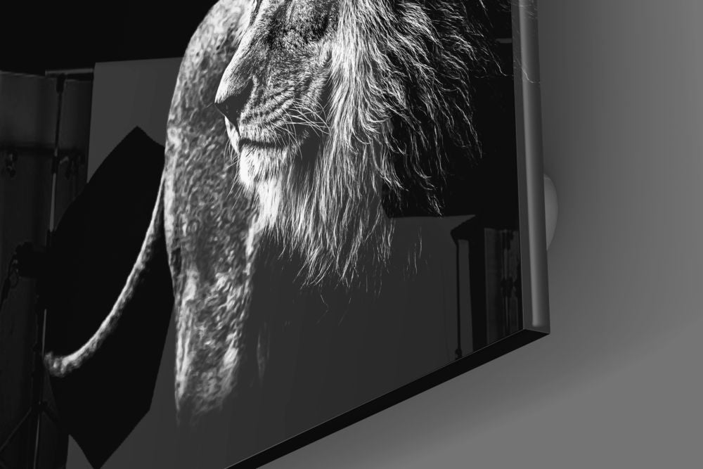 Regal Windswept Lion Profile Glass Wall Art