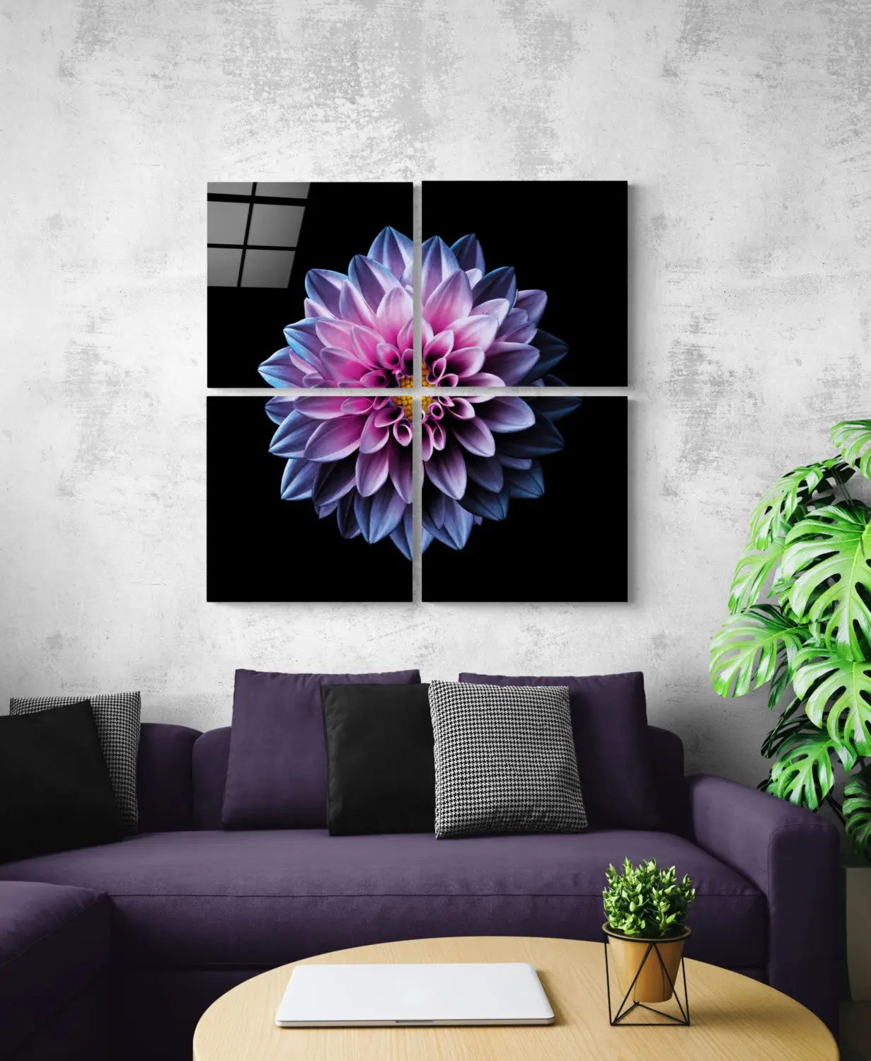 Stunning Glass Wall Art Crafted With Advanced Technology