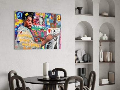 Stencil Crown Graffiti Glass Wall Art || Designer Collection