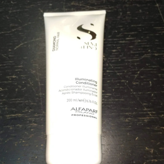 Alfaparf Semi Di Lino Diamond Illuminating Conditioner for normal hair
