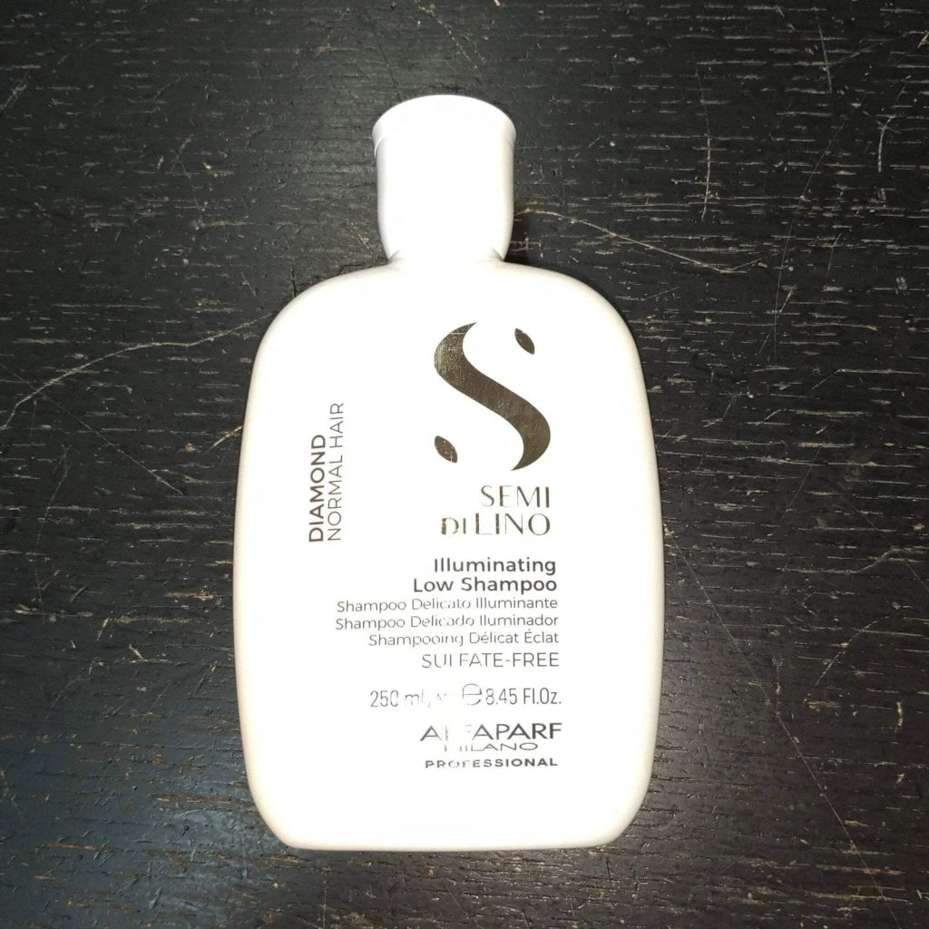 Alfaparf Semi di Lino low shampoo for normal hair, white bottle