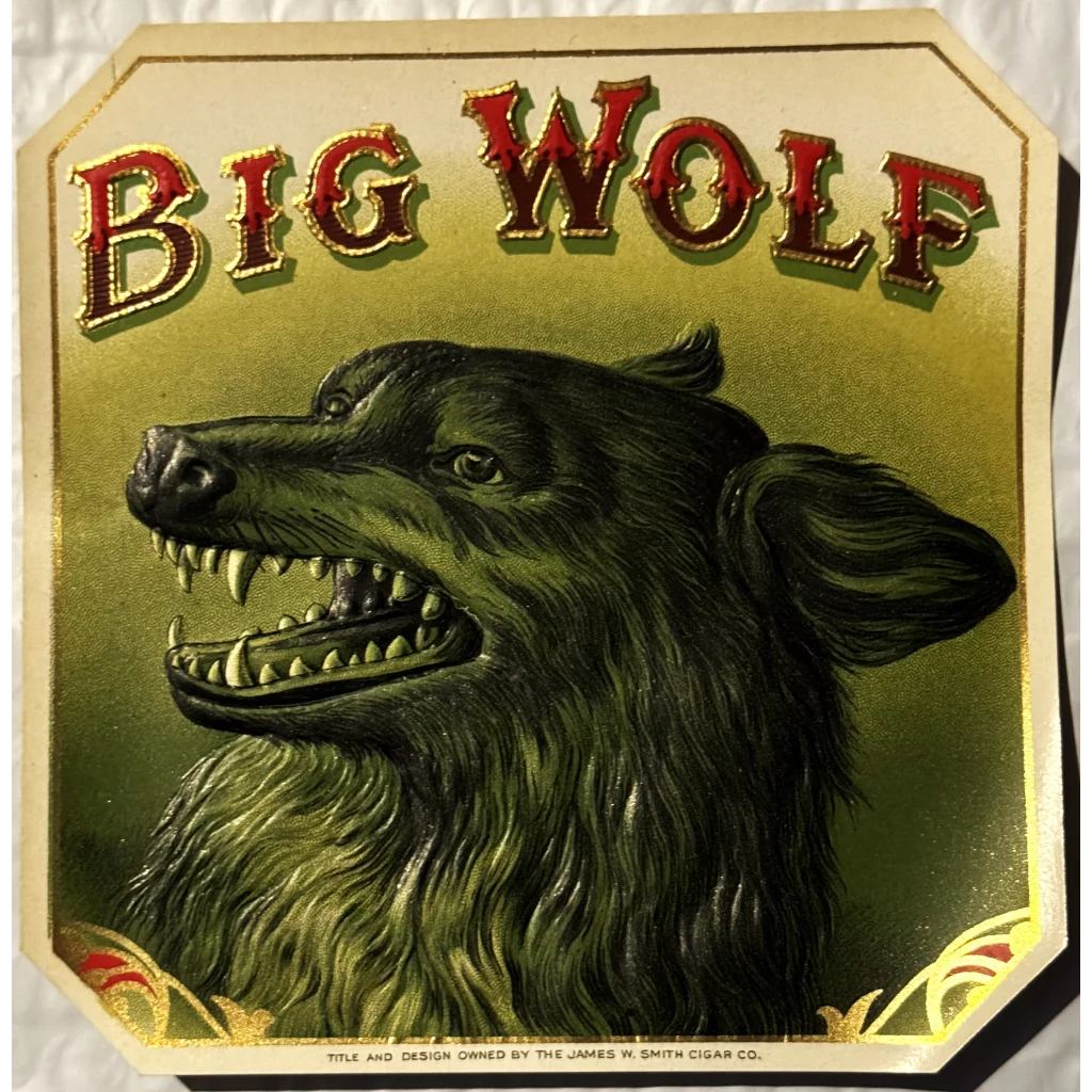 Fierce big wolf with bared teeth on a vintage antique 1900s cigar label