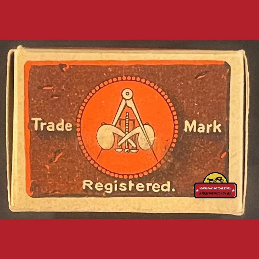 Vintage trade mark registration card showcasing a circular logo for Glattolin Wax