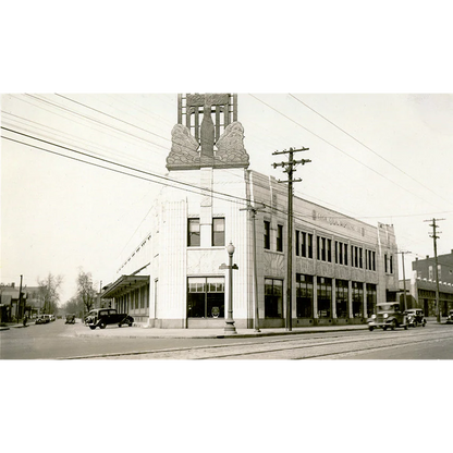 Antique 1920s sanitary root beer label featuring an art deco-style bank building in indiana harbor indiana