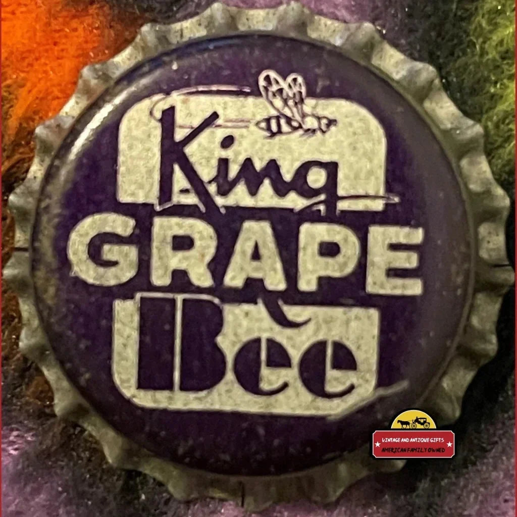 Antique Vintage 1950s King Bee Grape Soda Cork Bottle Cap Advertisements Rare – Collectible Gem!