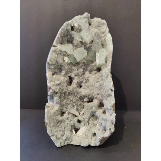 Translucent green quartz geode Apophyllite specimen 2450g with sparkling crystals