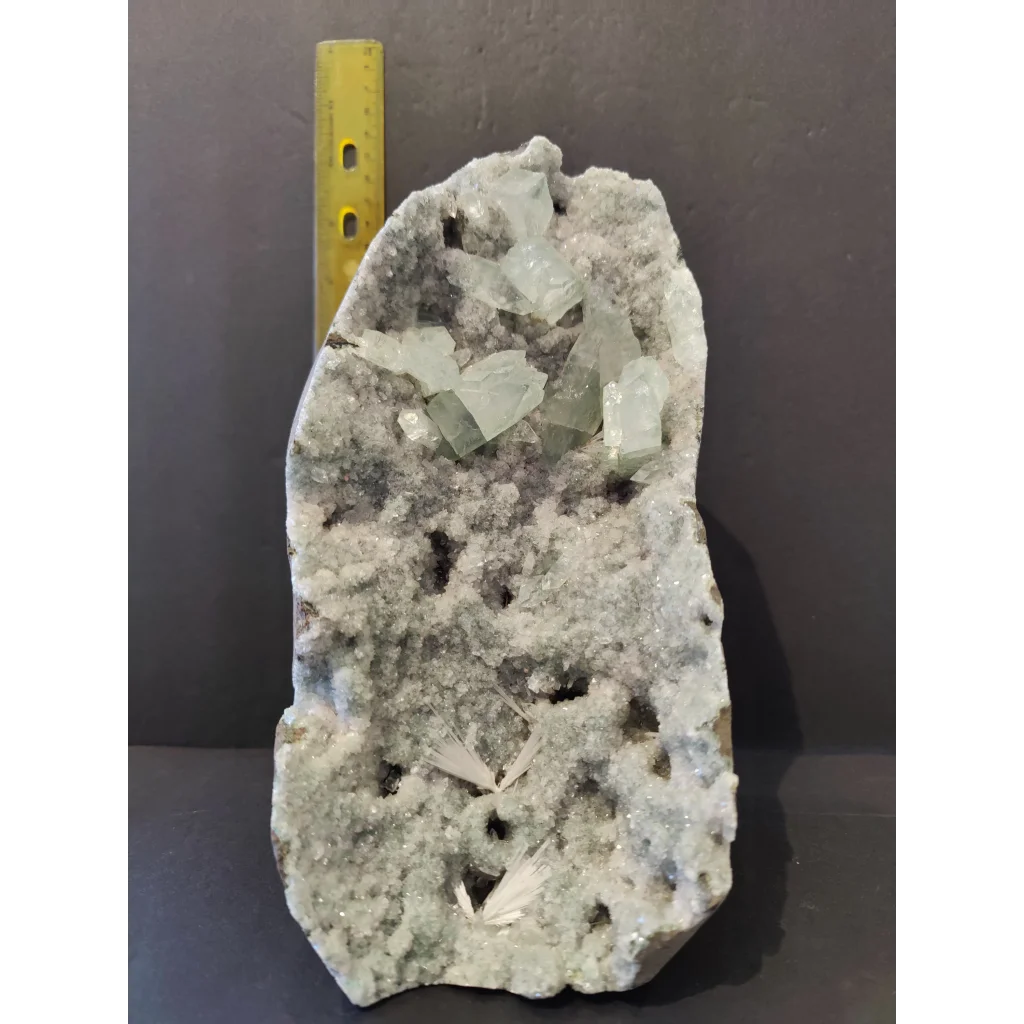 Apophyllite 2450g cabinet specimen: translucent pale green quartz geode