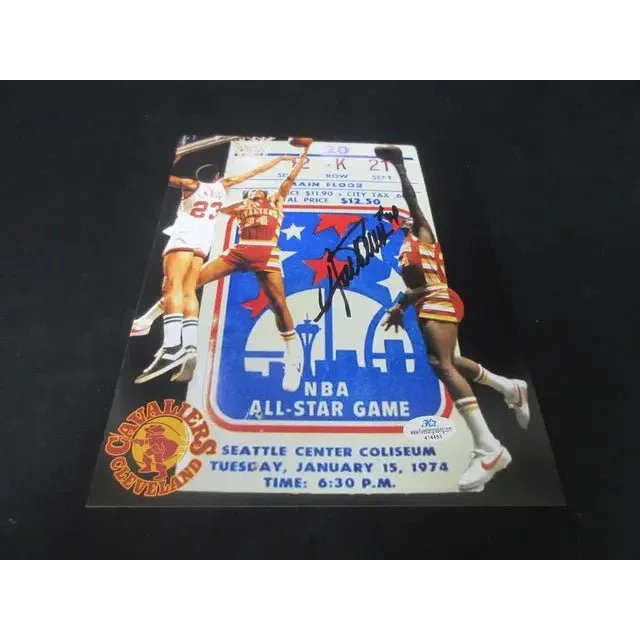 Austin Carr signed 8x10 Cavaliers NBA All-Star Game poster with players in action