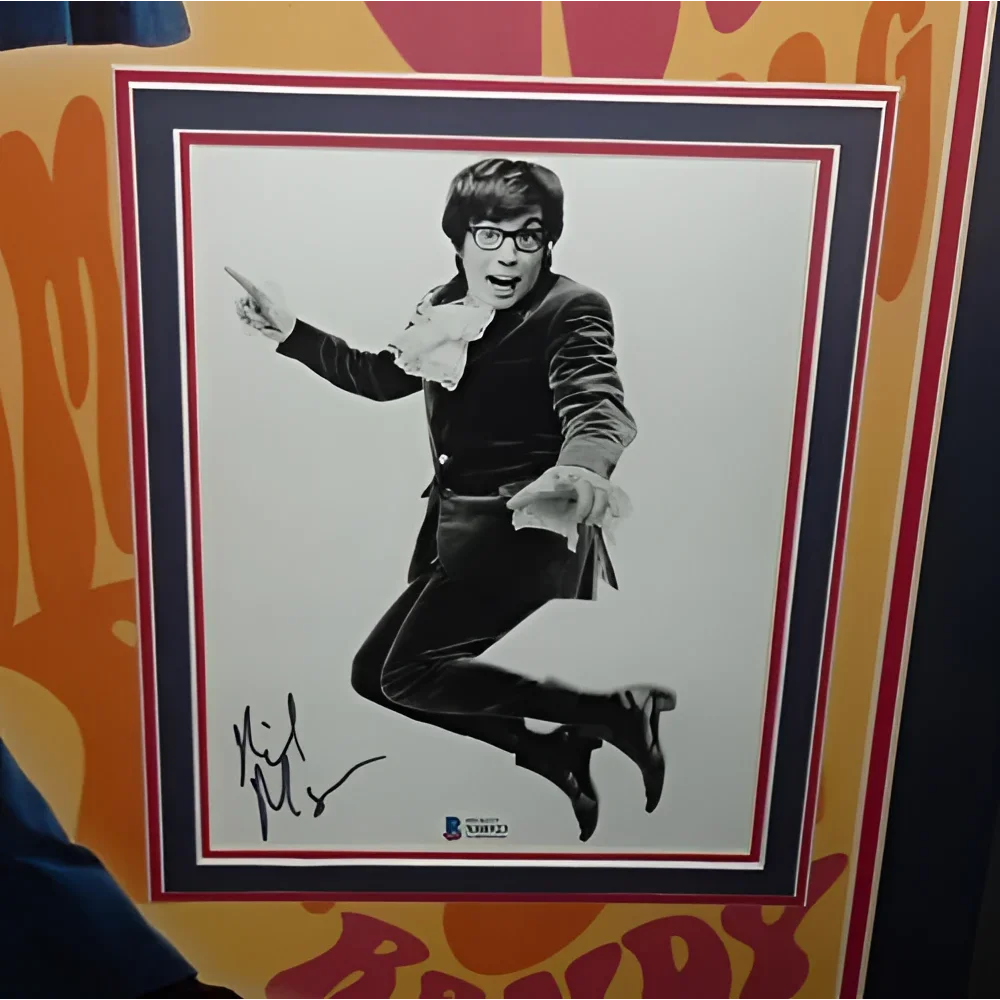 Framed Mike Myers autographed 8x10 photo from Austin Powers International Man of Mystery