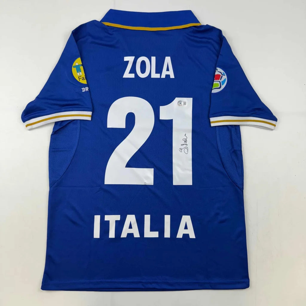 Signed Gianfranco Zola Italy jersey number 21 with certificate