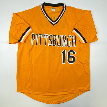 Autographed Al Oliver custom Pittsburgh jersey, number 16, professional sports