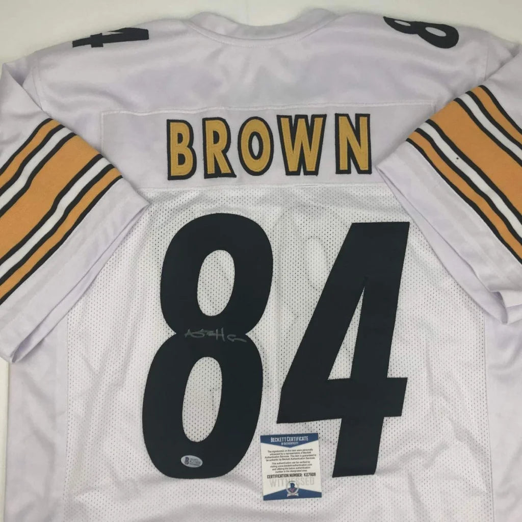 Autographed Antonio Brown Pittsburgh white custom jersey back, number 84, Beckett COA