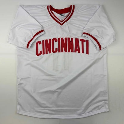 Autographed Barry Larkin white Cincinnati Reds custom jersey, Beckett COA