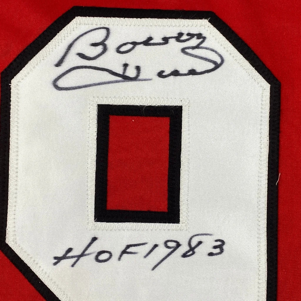 Red and white professional sports custom jersey with embroidered number for Bobby Hull HOF
