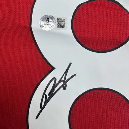 Autographed Bruno Fernandes Manchester United Red Soccer Jersey Beckett BAS COA | Authenticated Signed Sports Jersey | vintageantiquesgifts.com