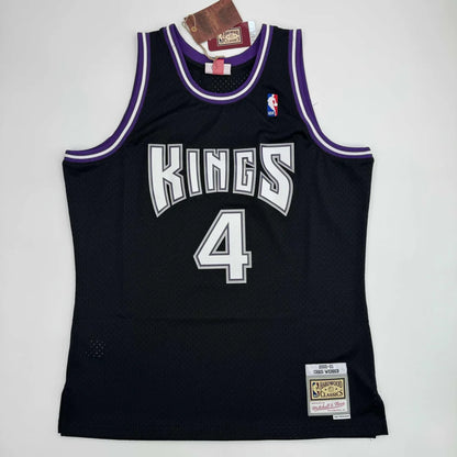 Black Chris Webber Sacramento custom jersey with Fanatics COA and Kings logo