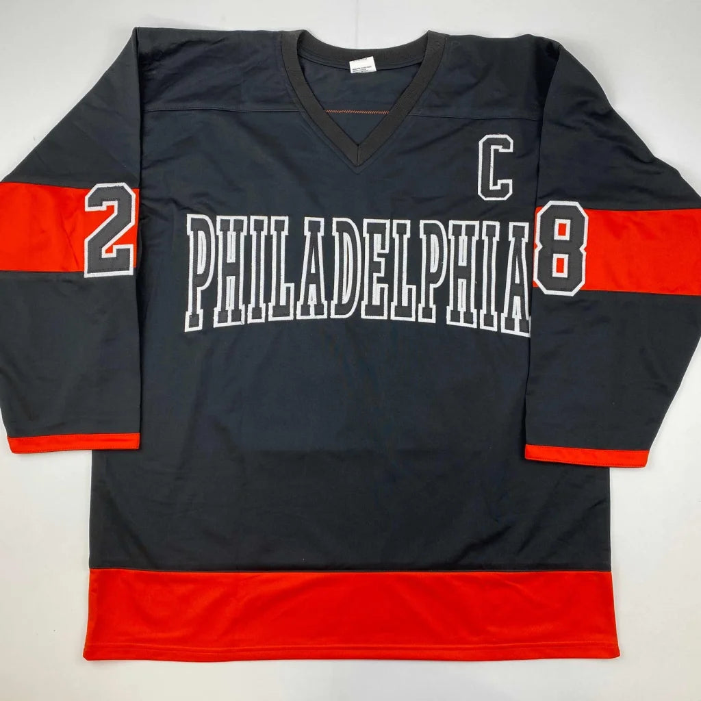 Black and red Claude Giroux Philadelphia custom jersey with C 2 8 lettering
