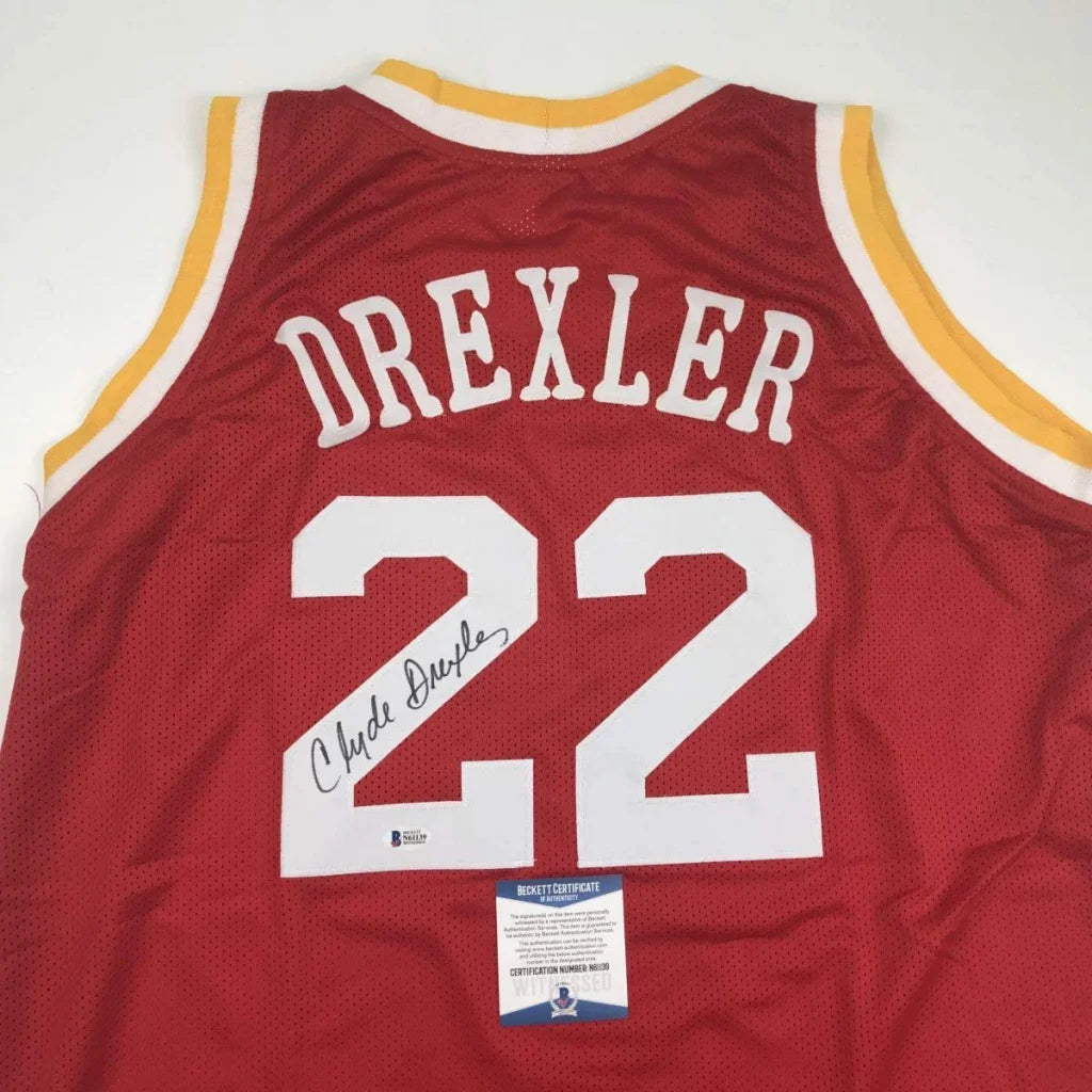 Autographed Clyde Drexler Houston red custom jersey with number 22, Beckett COA