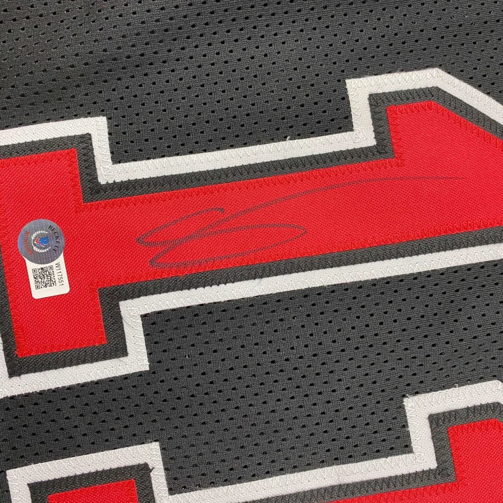 Autographed DeMar DeRozan Chicago Black custom jersey with Beckett BAS COA