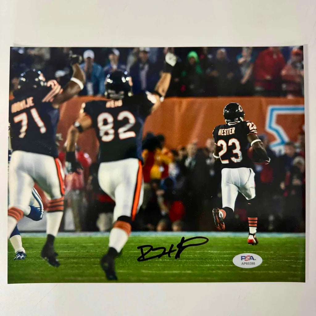 Autographed Devin Hester Chicago Bears 8x10 Football Photo JSA COA | Hall of Fame Sports Memorabilia | vintageantiquesgifts.com
