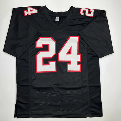 Autographed Devonta Freeman Atlanta Retro Black Football Jersey Beckett BAS COA | Authenticated Signed Sports Jersey | vintageantiquesgifts.com