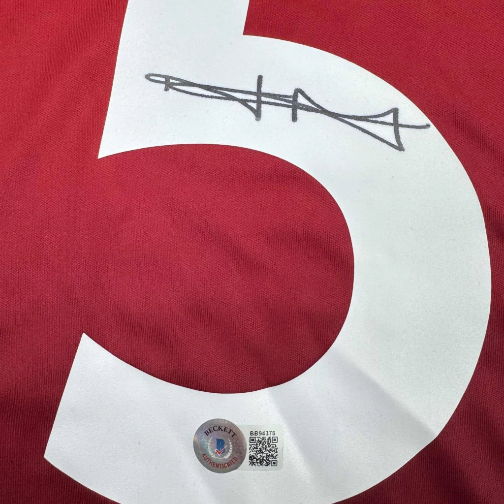Autographed Harry Maguire Manchester United Red Soccer Jersey Beckett BAS COA | Authenticated Signed Sports Jersey | vintageantiquesgifts.com