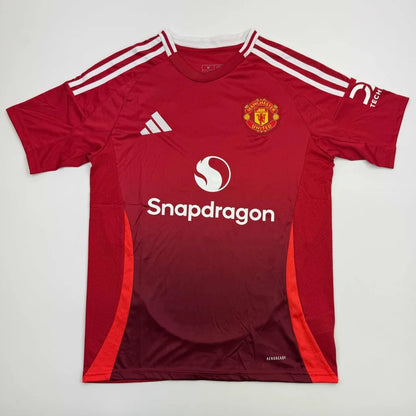 Autographed Harry Maguire Manchester United Red Soccer Jersey Beckett BAS COA | Authenticated Signed Sports Jersey | vintageantiquesgifts.com