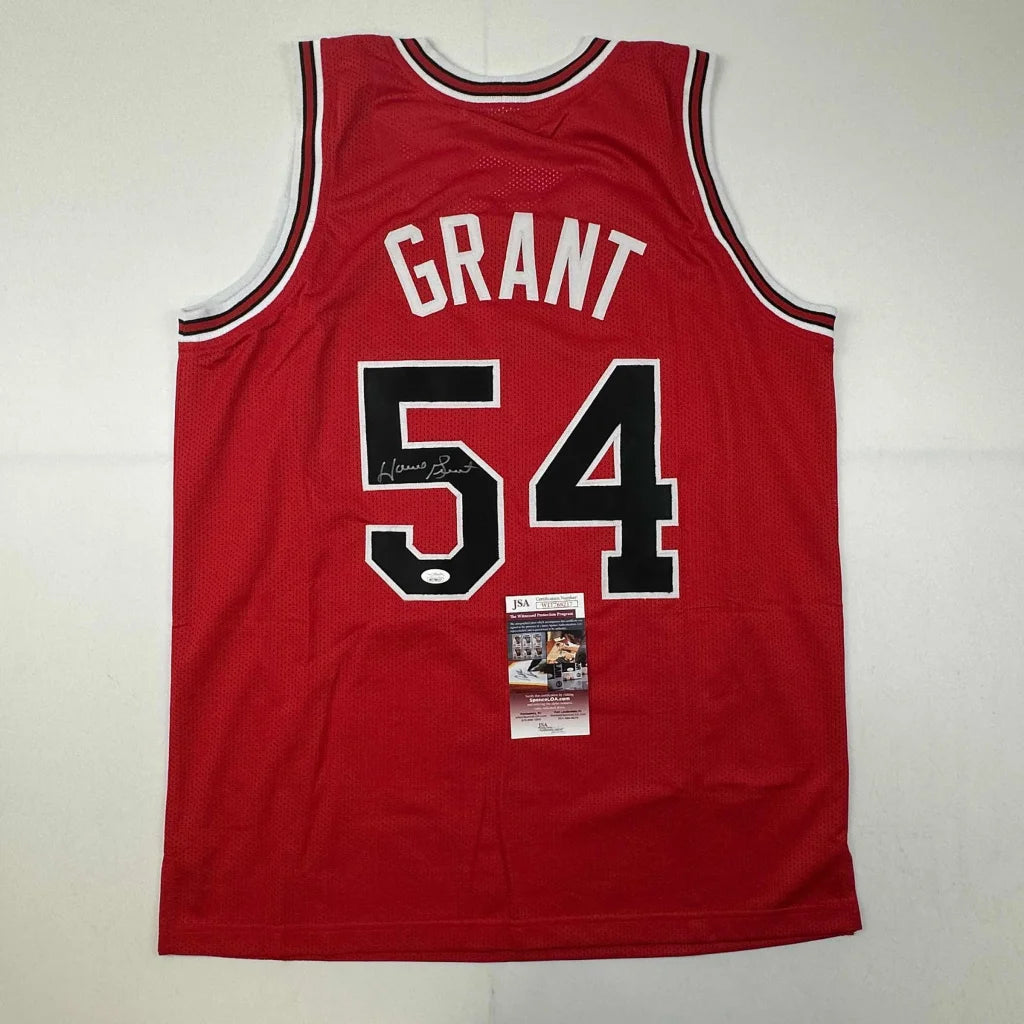 Autographed Horace Grant Chicago Red Basketball Jersey JSA COA | Hall of Fame Sports Memorabilia | vintageantiquesgifts.com